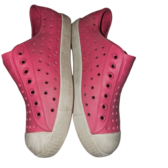 Native Shoes - Picture 5 of 7